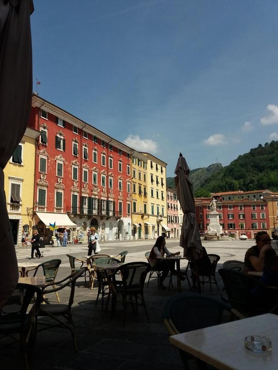 B&B "La Bottega D'Arte" Carrara Exterior foto